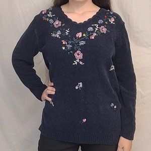 Cozy Vintage Carolyn Taylor Floral Embroidered Navy Sweater